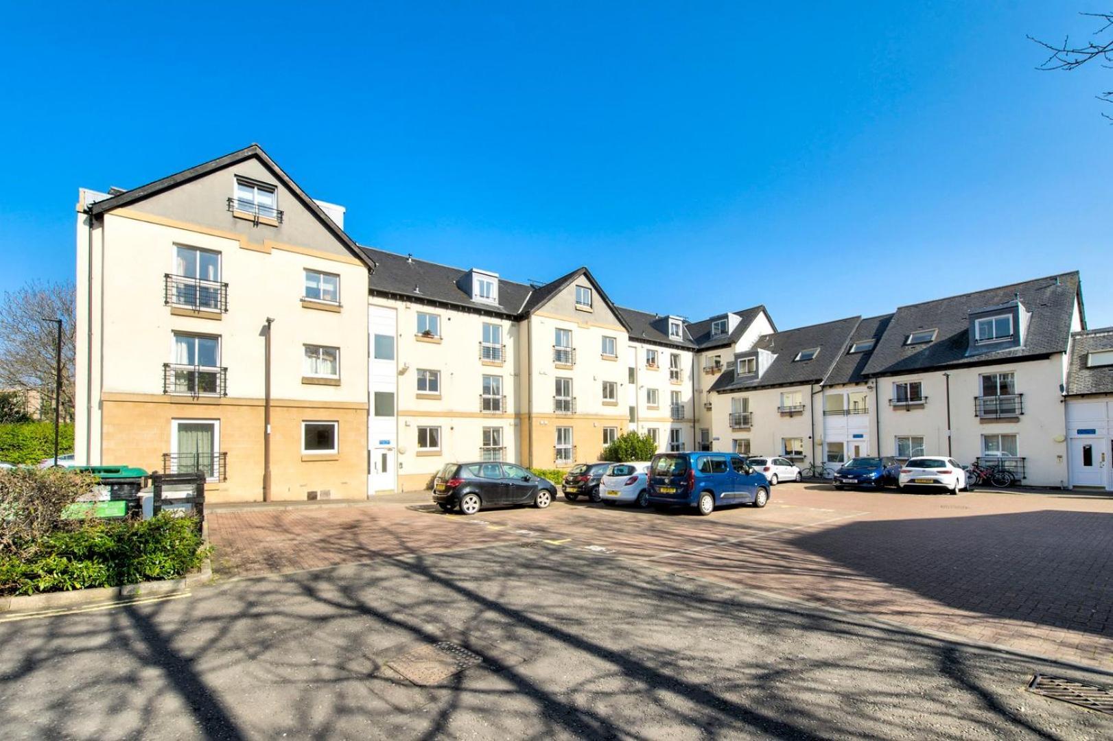 Guestready - Nice 3Bdr Apart W/ Private Parking Edinburgh Luaran gambar